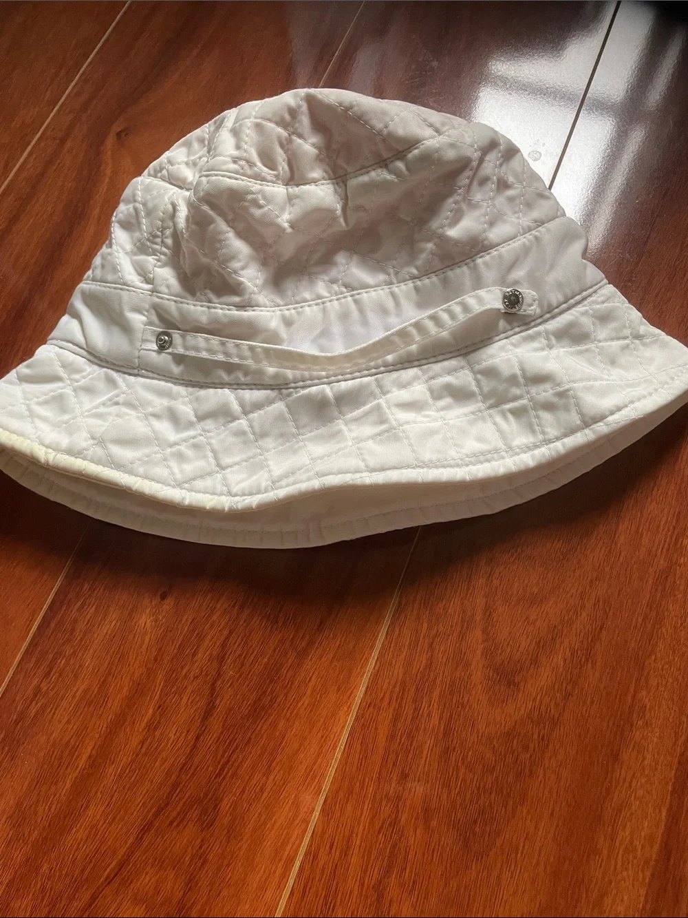 Betmar New York cream Quilted Bucket Hat